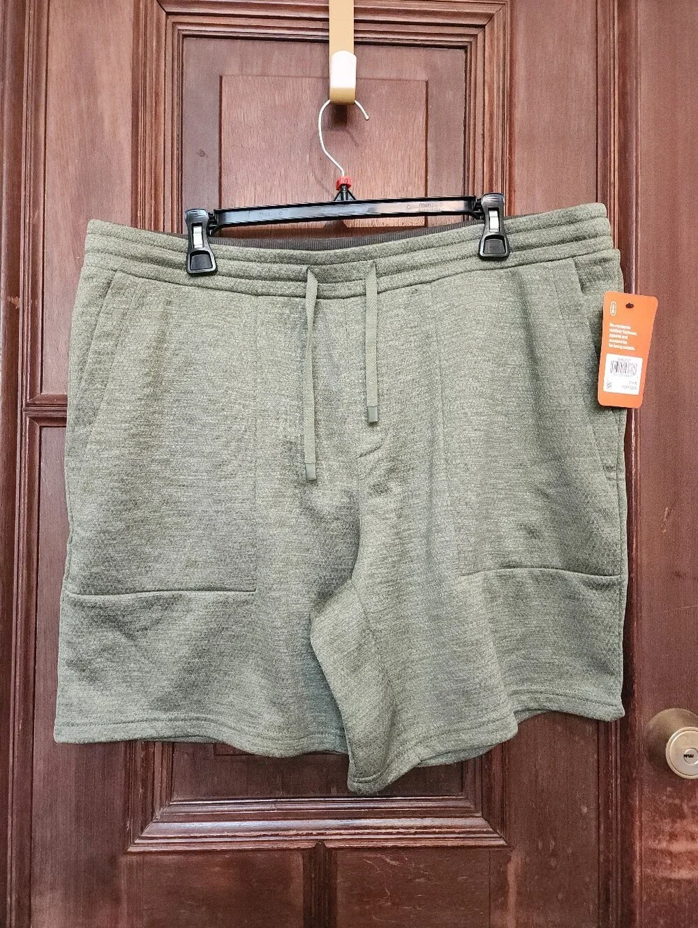 NWT-Bass Outdoors Men's Porter Fleece Shorts-Large
